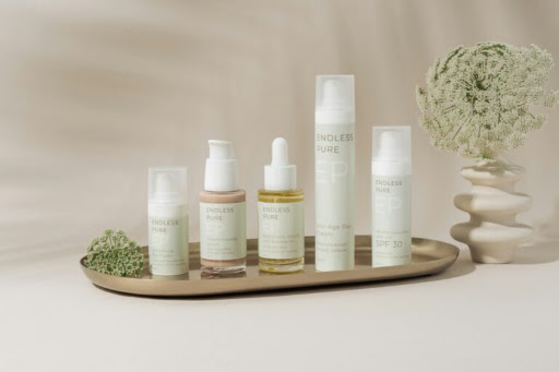 Aura Beauty preview